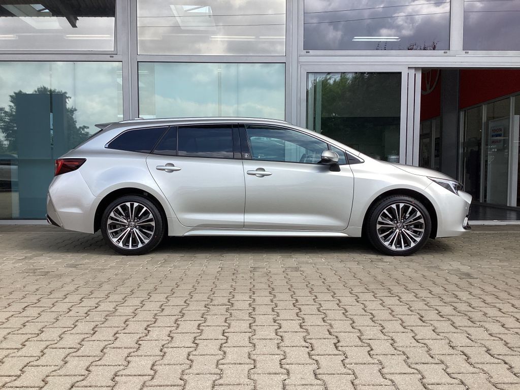 Toyota Corolla 2.0 Hybrid Touring Sports Team Deutschla foto 4