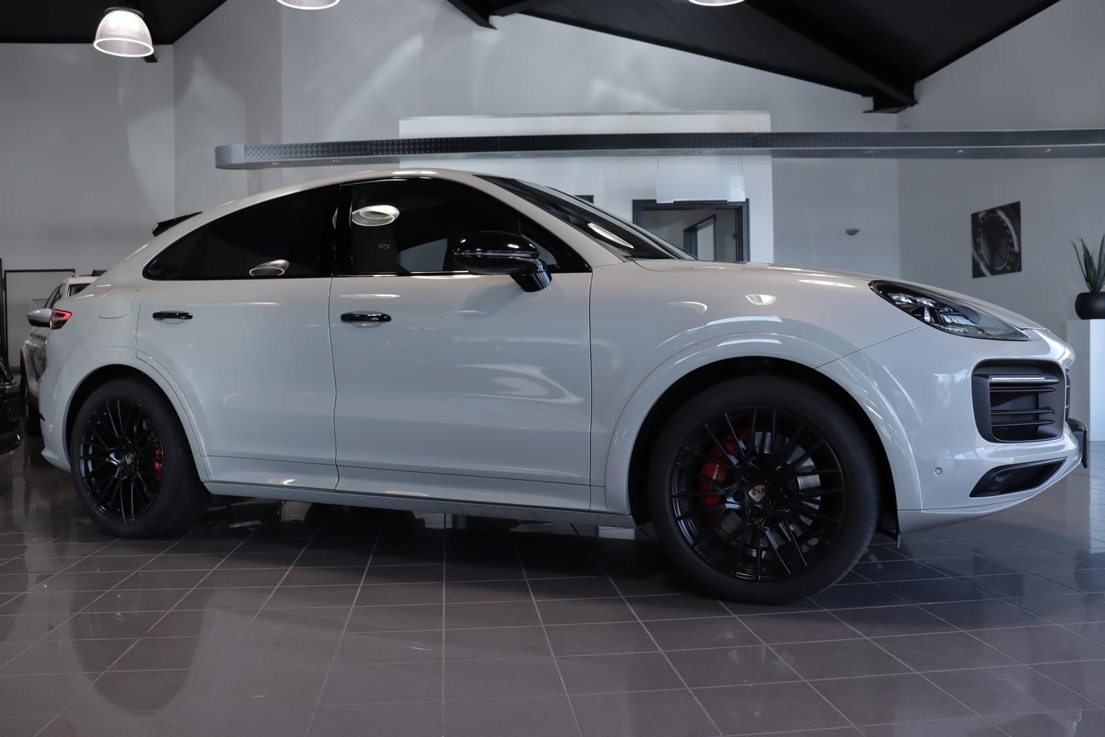 Porsche Cayenne 4.0 V8 GTS*SPORT-CHRONO*PANO*HEAD-UP*AHK foto 10