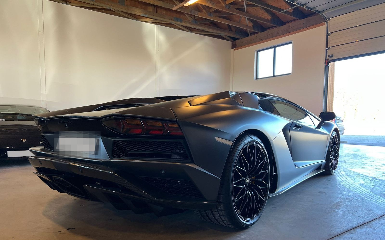 Lamborghini Aventador S Roadster-TOP-LEASING-FINANZIERUNG- foto 11