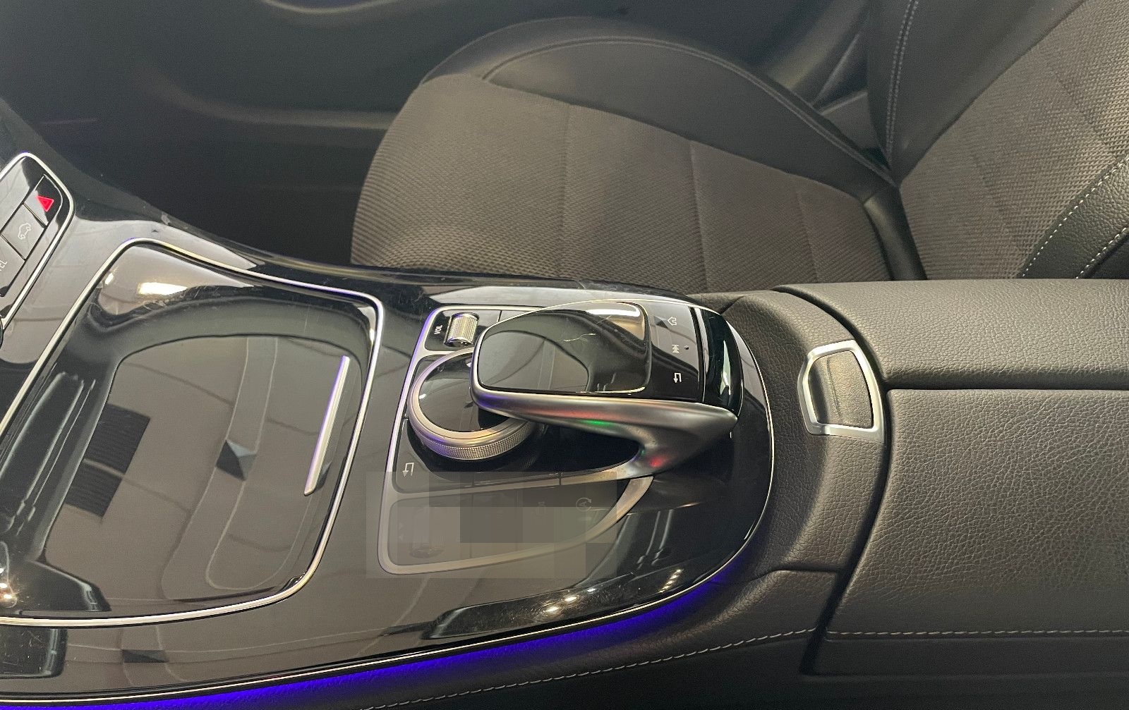Mercedes-Benz E 220 Lim 4Matic*1.Hd.+SHgpfl.+Kam.+DAB+Navi+LED foto 23