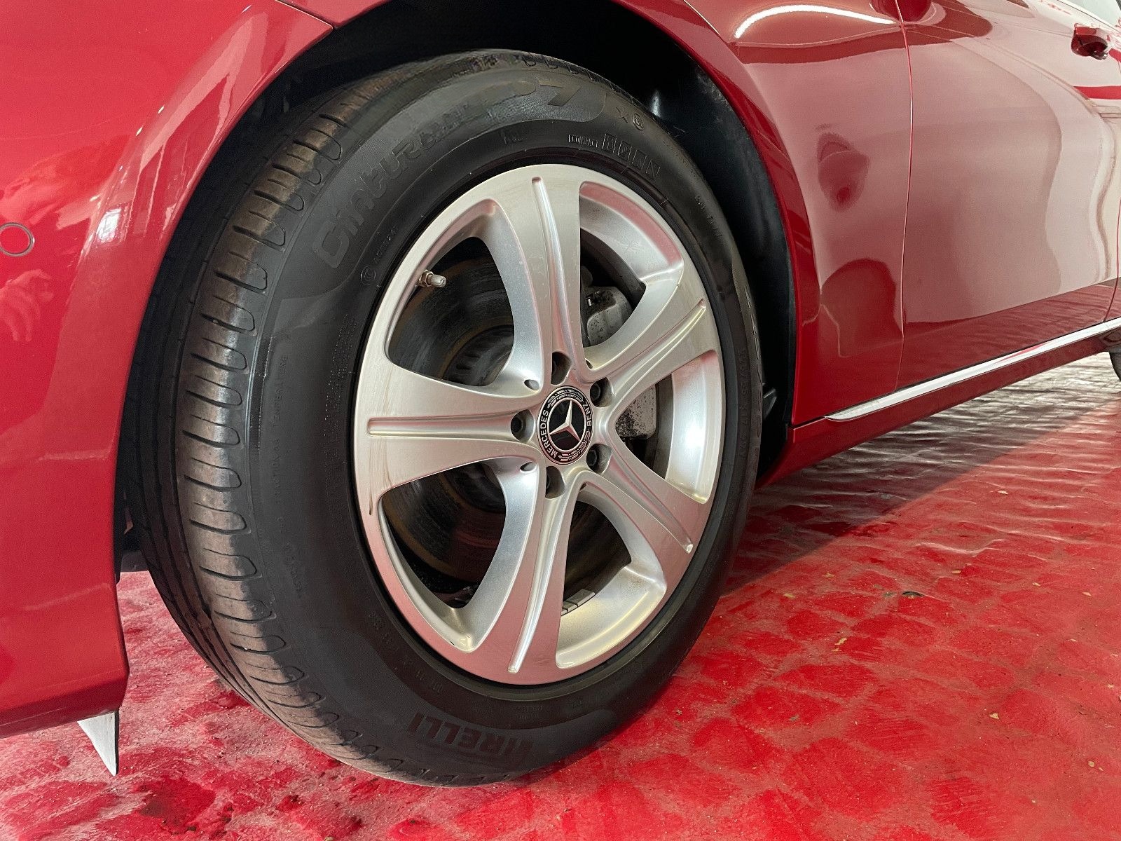 Mercedes-Benz E 220 Lim 4Matic*1.Hd.+SHgpfl.+Kam.+DAB+Navi+LED foto 4