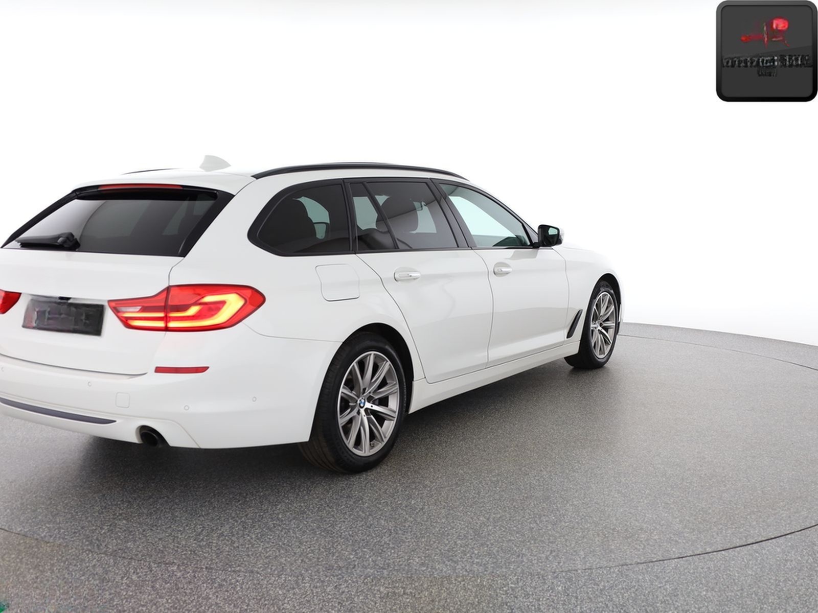BMW 530 i T SPORT LINE SHADOW KEYLESS,H/K,KAMERA,SH foto 5