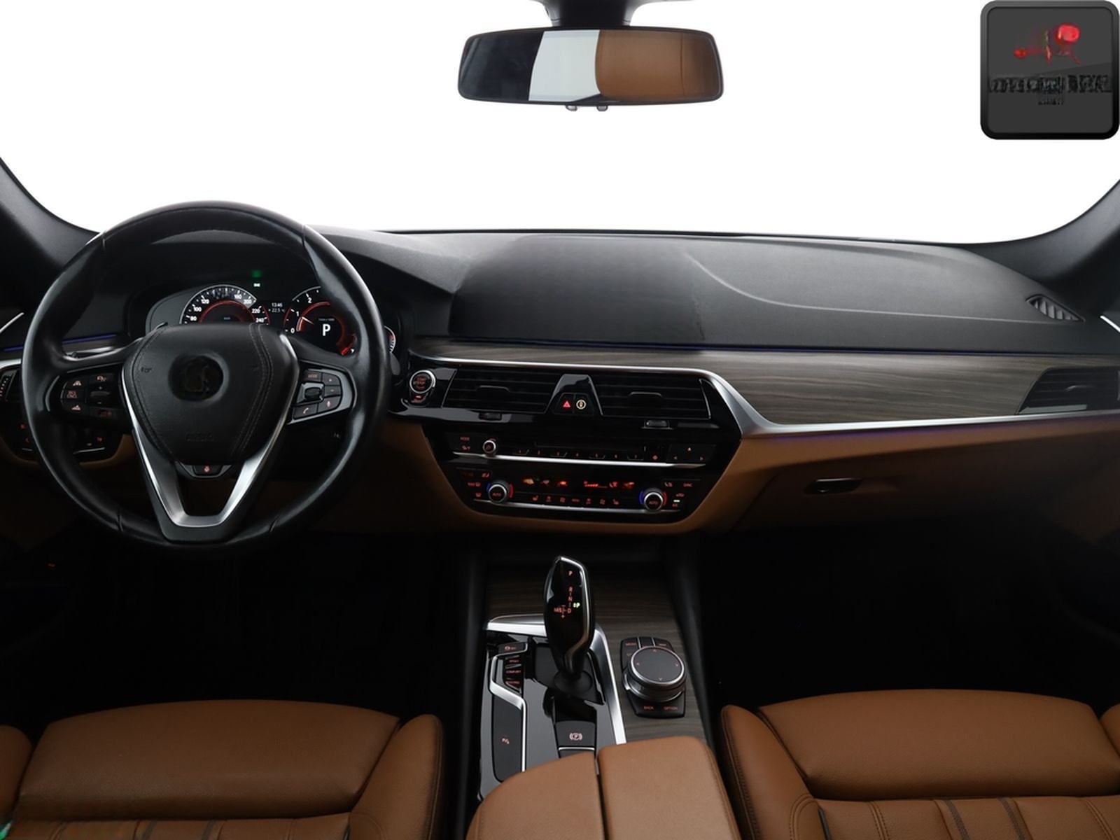 BMW 530 i T SPORT LINE SHADOW KEYLESS,H/K,KAMERA,SH foto 9