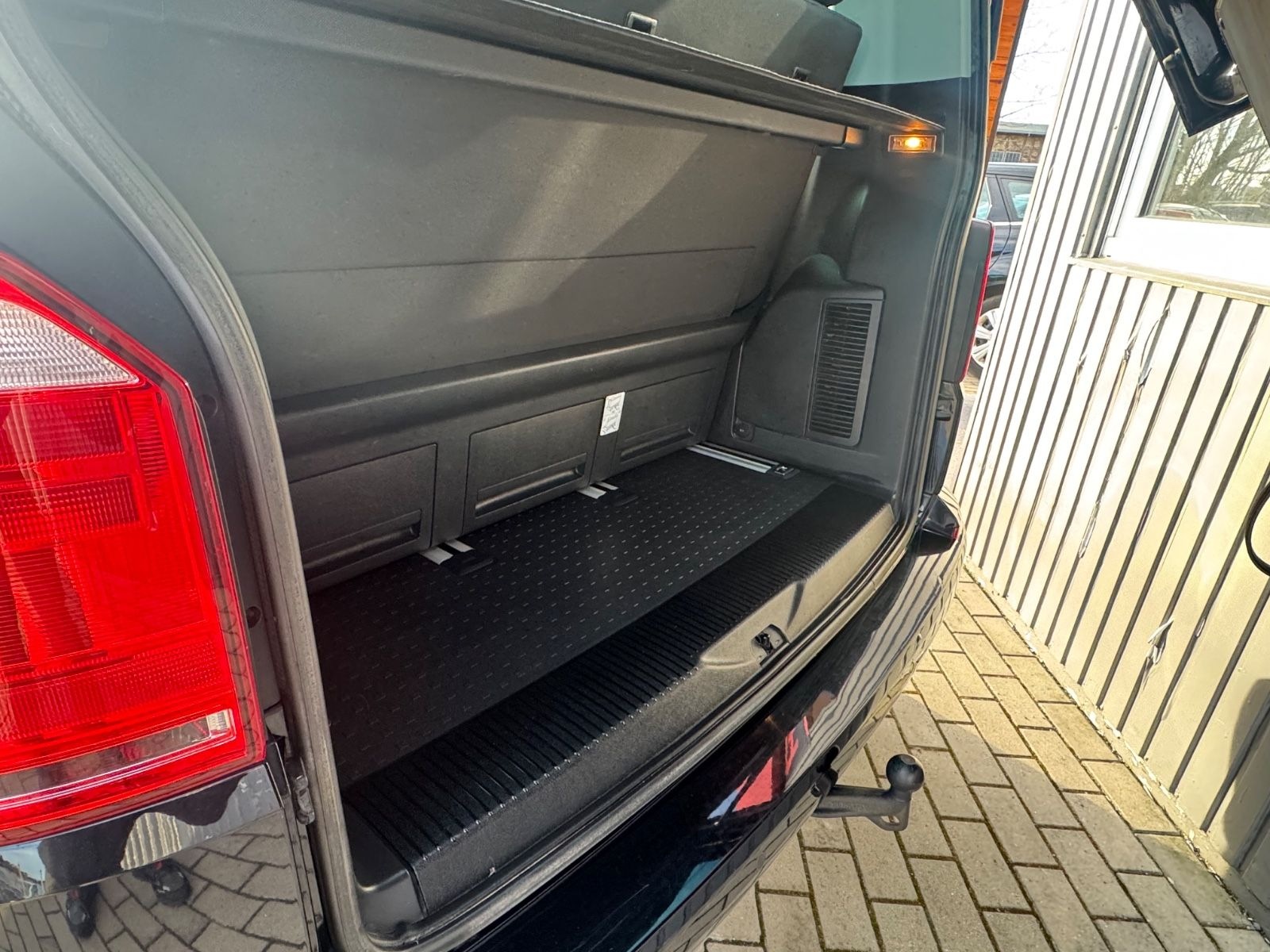 Volkswagen T6  Bus Multivan foto 12