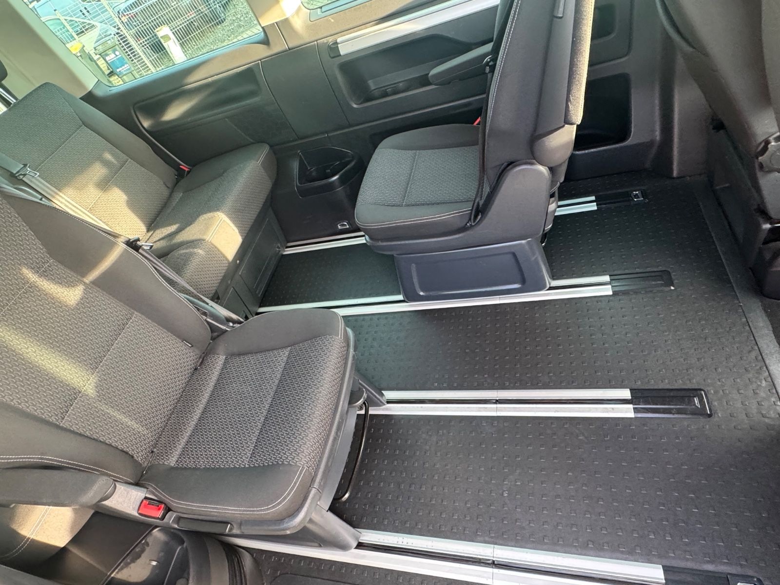 Volkswagen T6  Bus Multivan foto 13