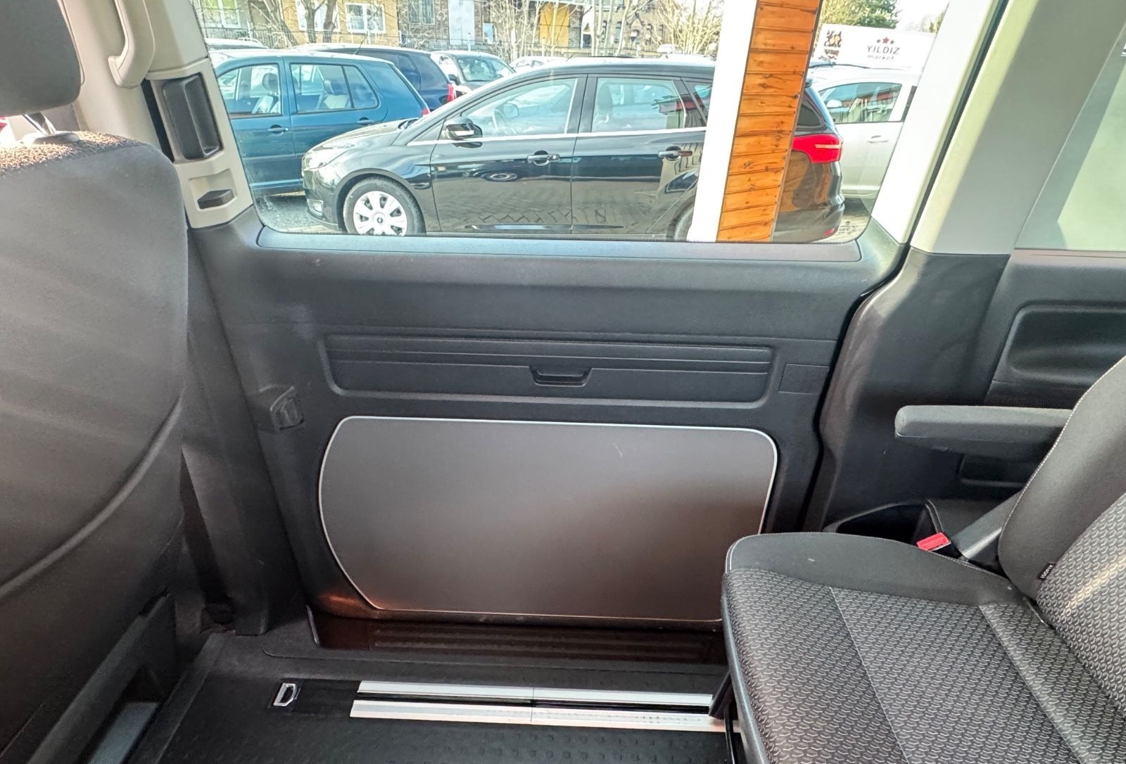 Volkswagen T6  Bus Multivan foto 14