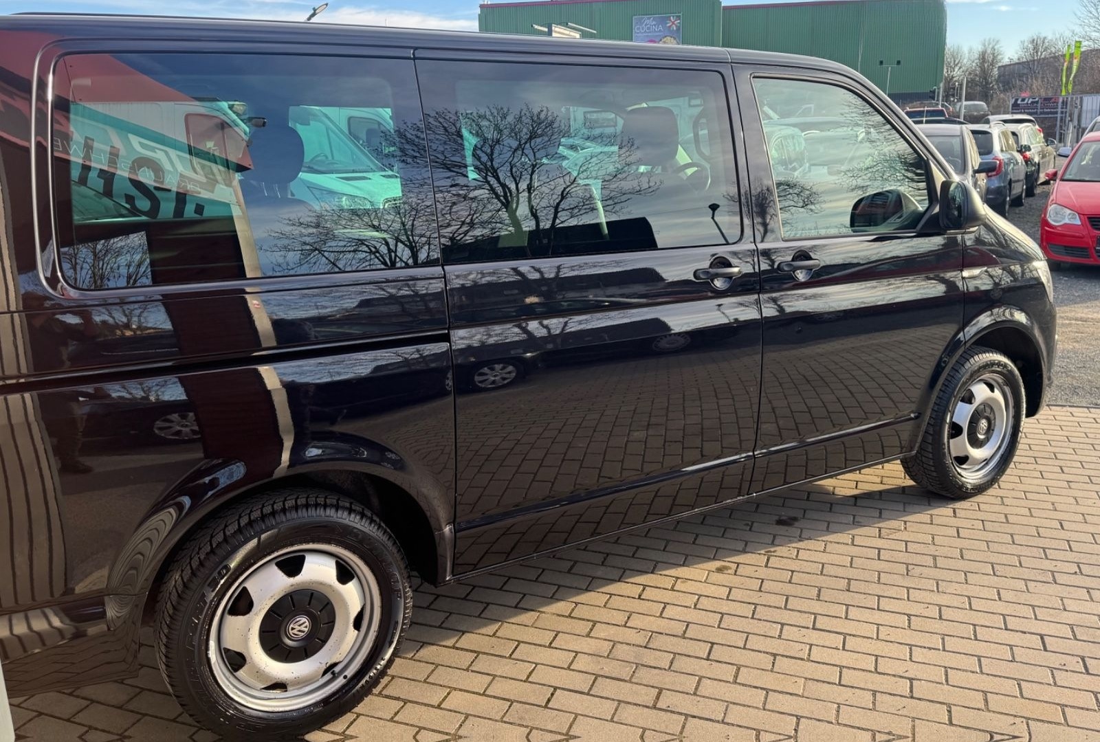 Volkswagen T6  Bus Multivan foto 4
