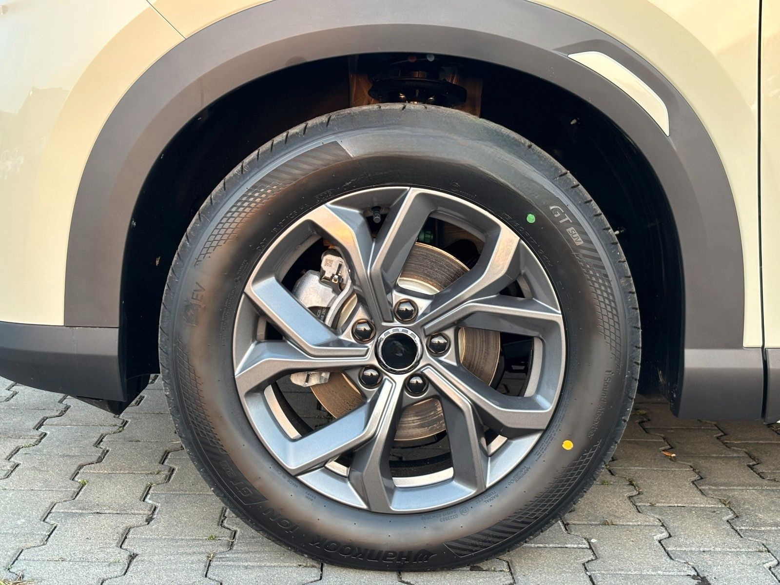 BYD ATTO 2 Comfort - Tageszulassung foto 8