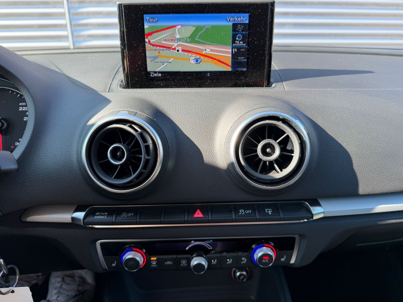 Audi A3 Sportback AHK NAVI foto 7
