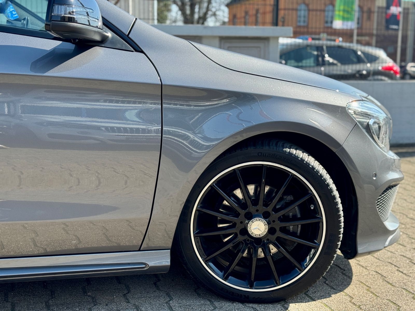 Mercedes-Benz CLA 200 Shooting Brake AMG-LINE*PANO*XEN*H&K*KAM foto 24