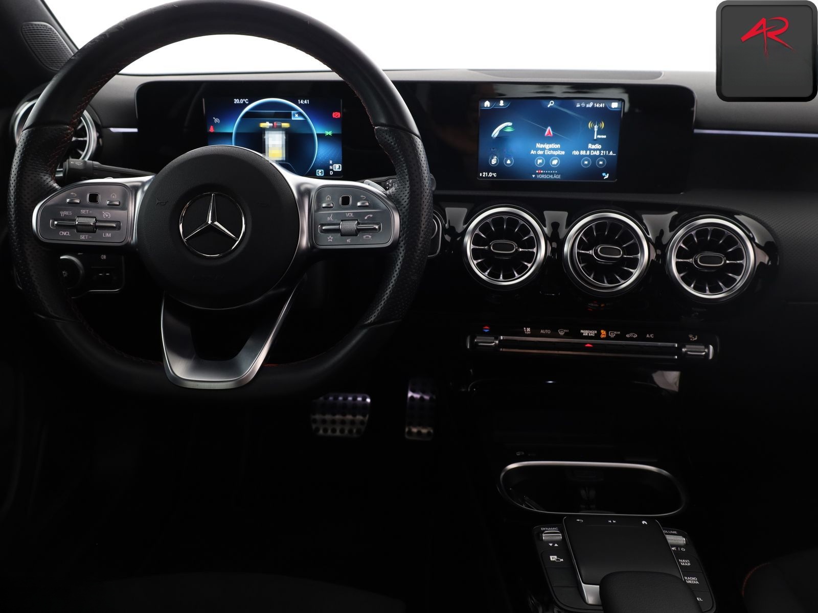 Mercedes-Benz A 200 d Limousine 3x AMG PANO,CARPLAY,1.HAND,SH foto 17