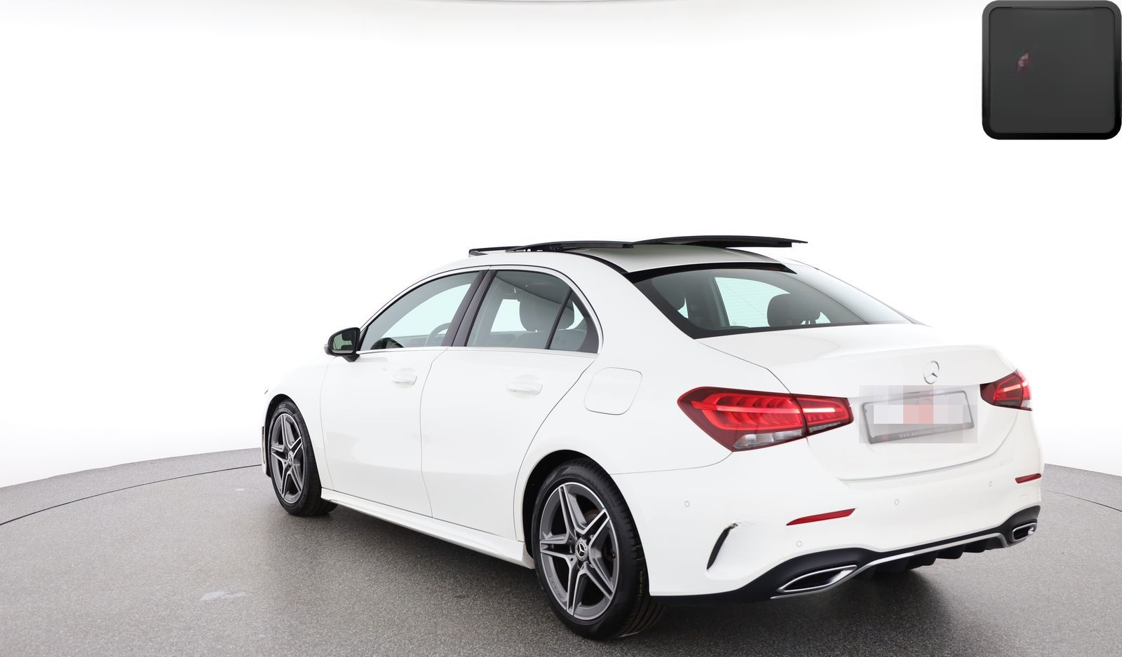 Mercedes-Benz A 200 d Limousine 3x AMG PANO,CARPLAY,1.HAND,SH foto 3