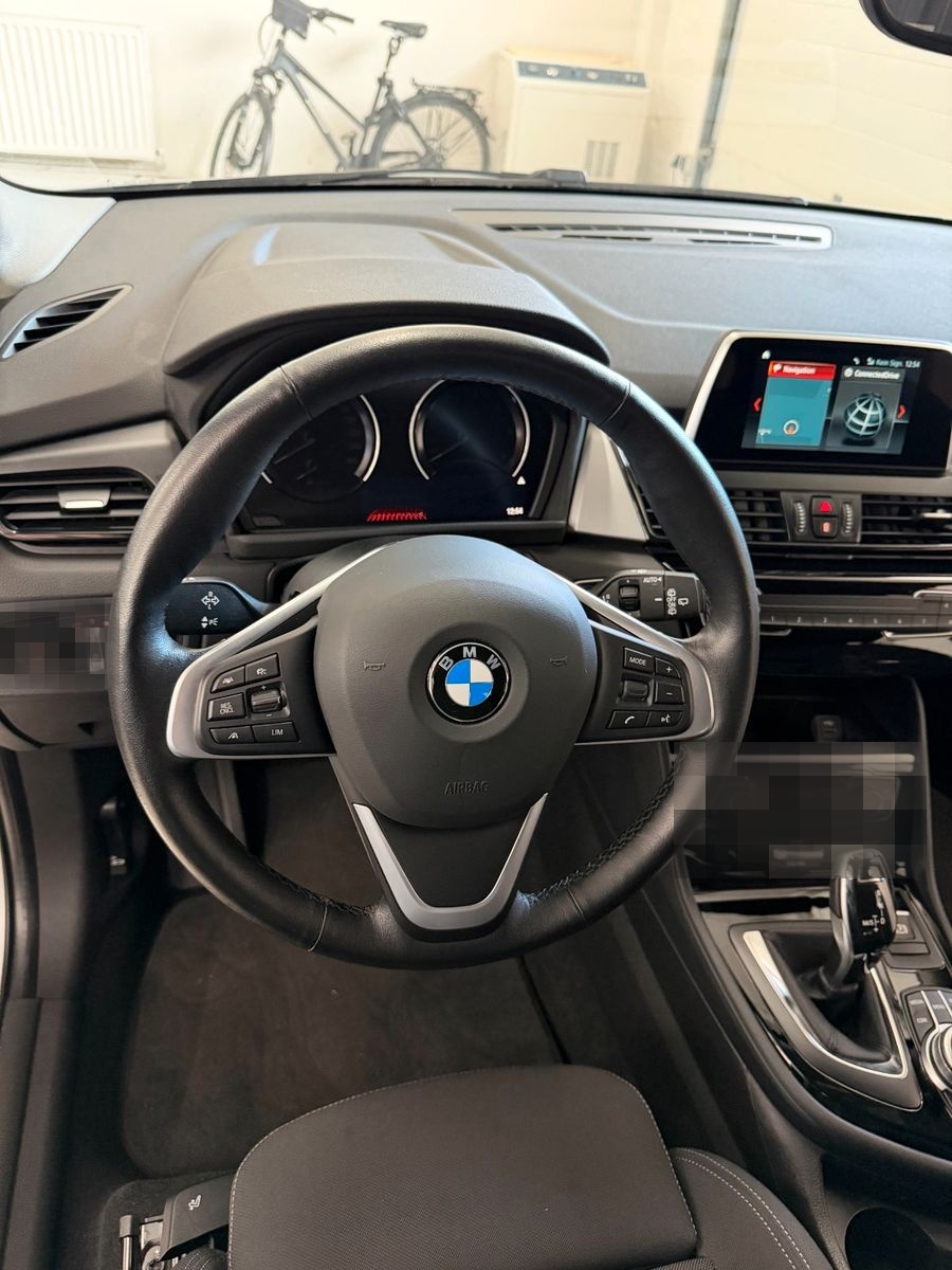 BMW 218d Aut. Navi Sport L. Navi Sitzh. LED ACC AHK* foto 8