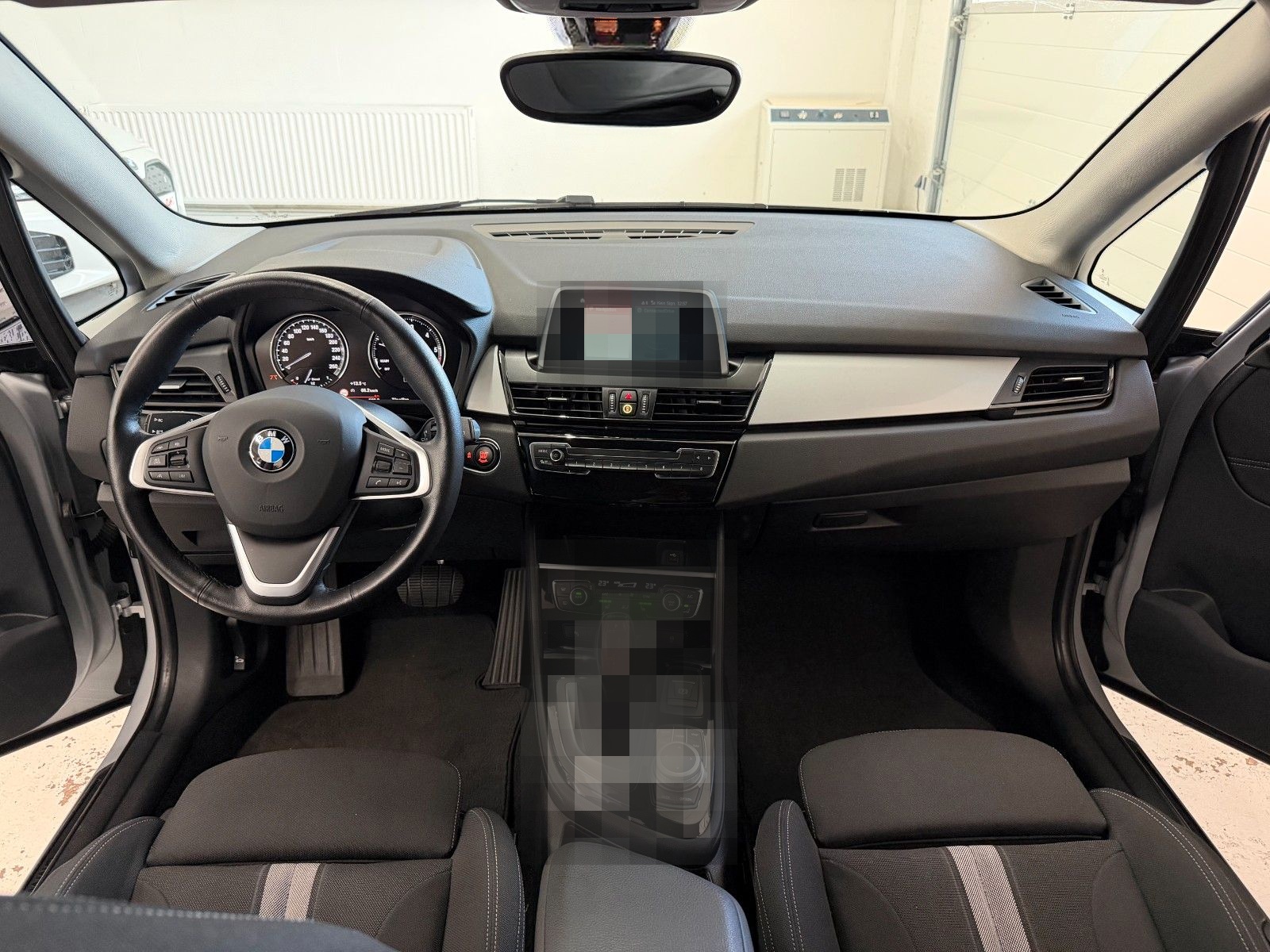 BMW 218d Aut. Navi Sport L. Navi Sitzh. LED ACC AHK* foto 10