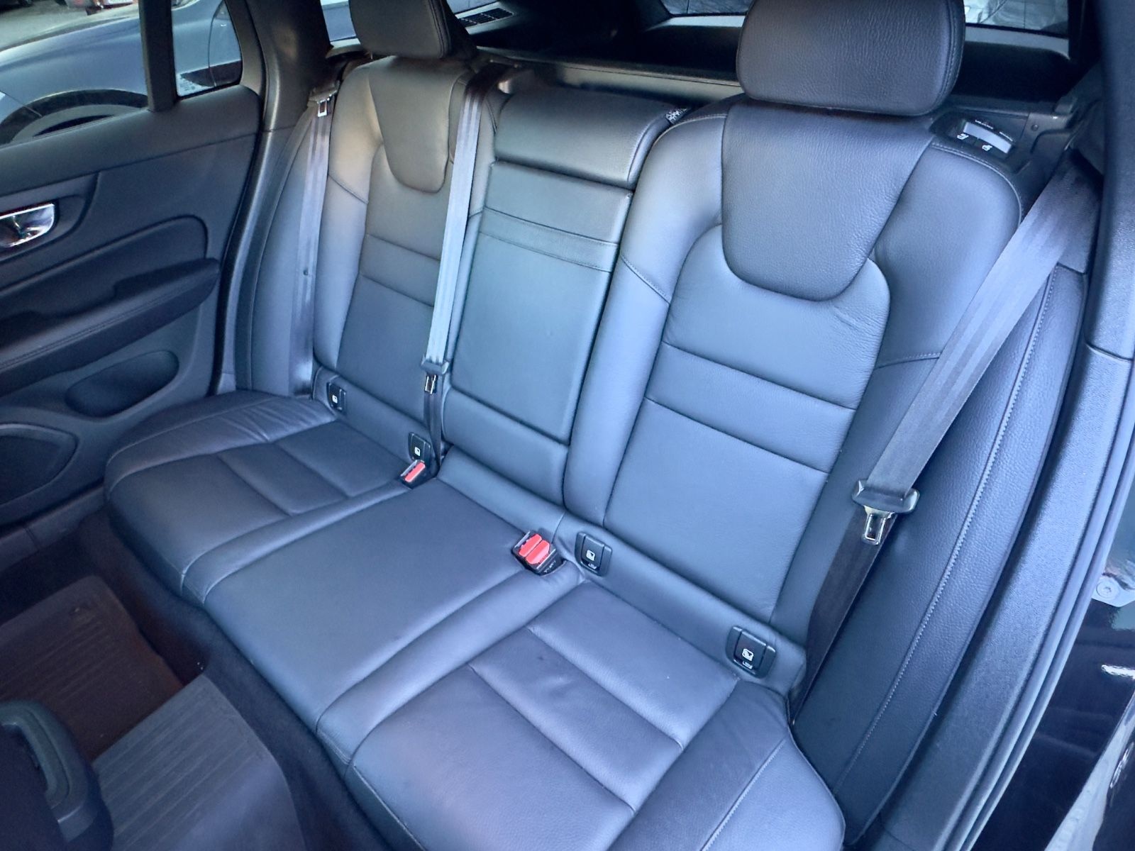 Volvo V60 R Design HarmanKardon CAMERA LED SPUR LEDER foto 16