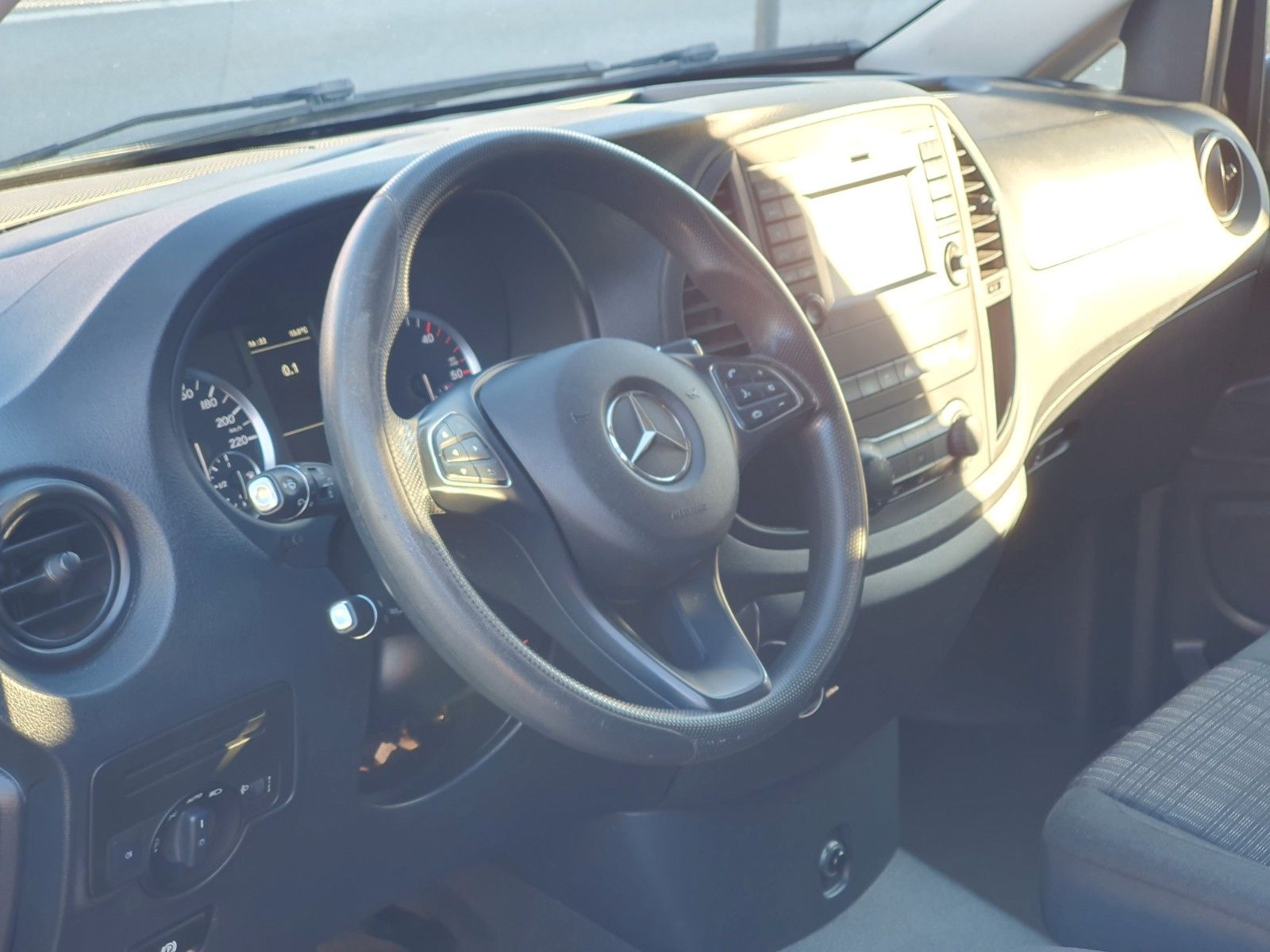 Mercedes-Benz VITO TOURER 114 CDI*TÜV INSP NEU*NAVI*TEMP*LANG* foto 21