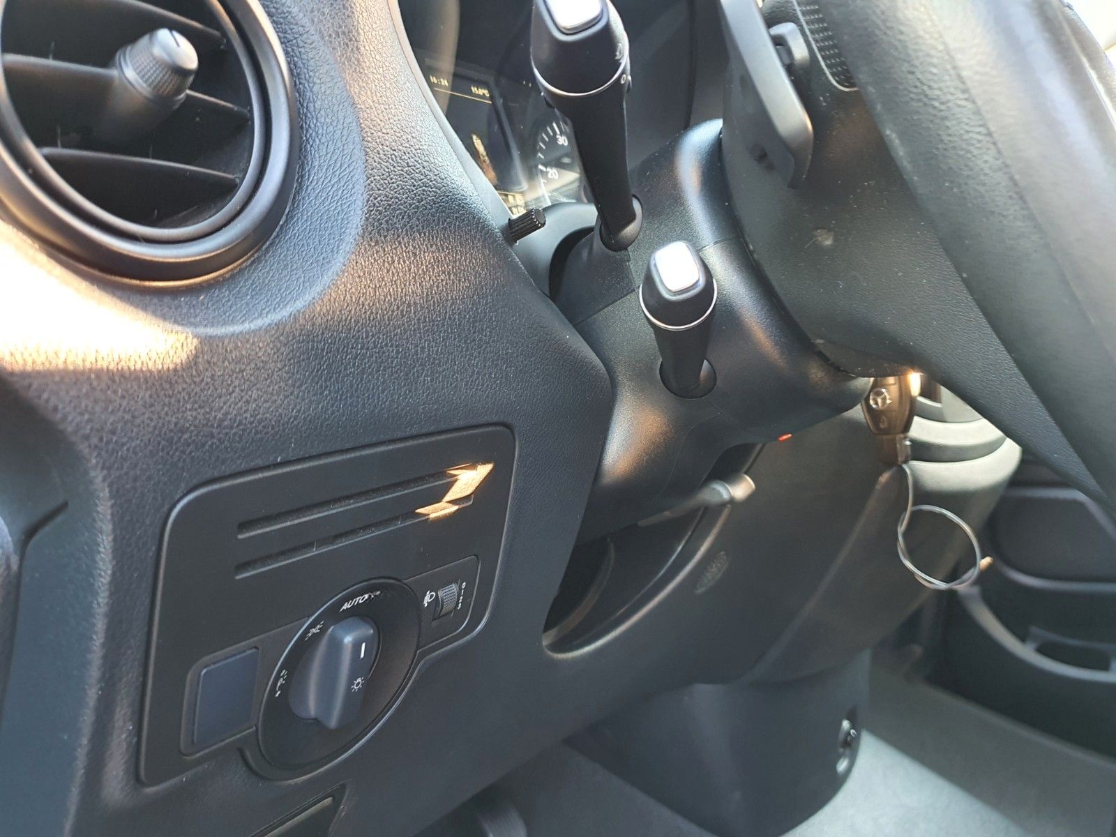 Mercedes-Benz VITO TOURER 114 CDI*TÜV INSP NEU*NAVI*TEMP*LANG* foto 25