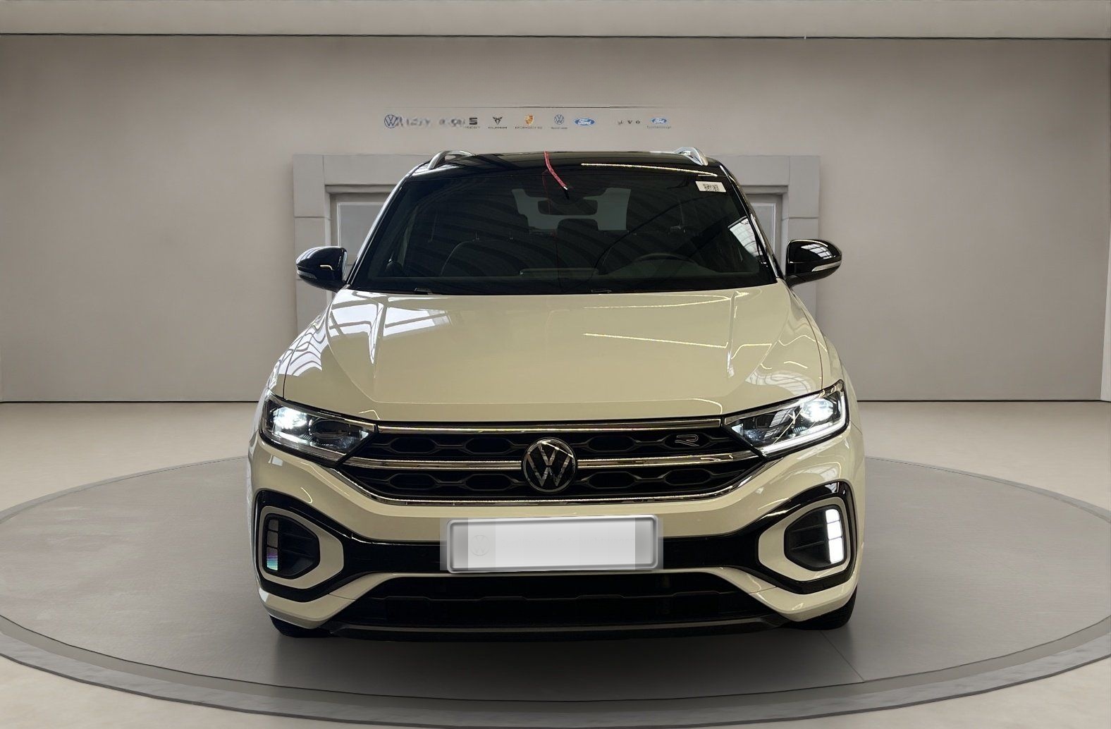 Volkswagen T-Roc 2.0 TDI R-Line R-Line ACC AHK AUT Kam. LED foto 3