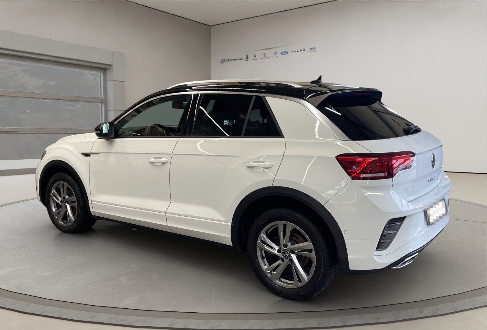 Volkswagen T-Roc 2.0 TDI R-Line R-Line ACC AHK AUT Kam. LED foto 4