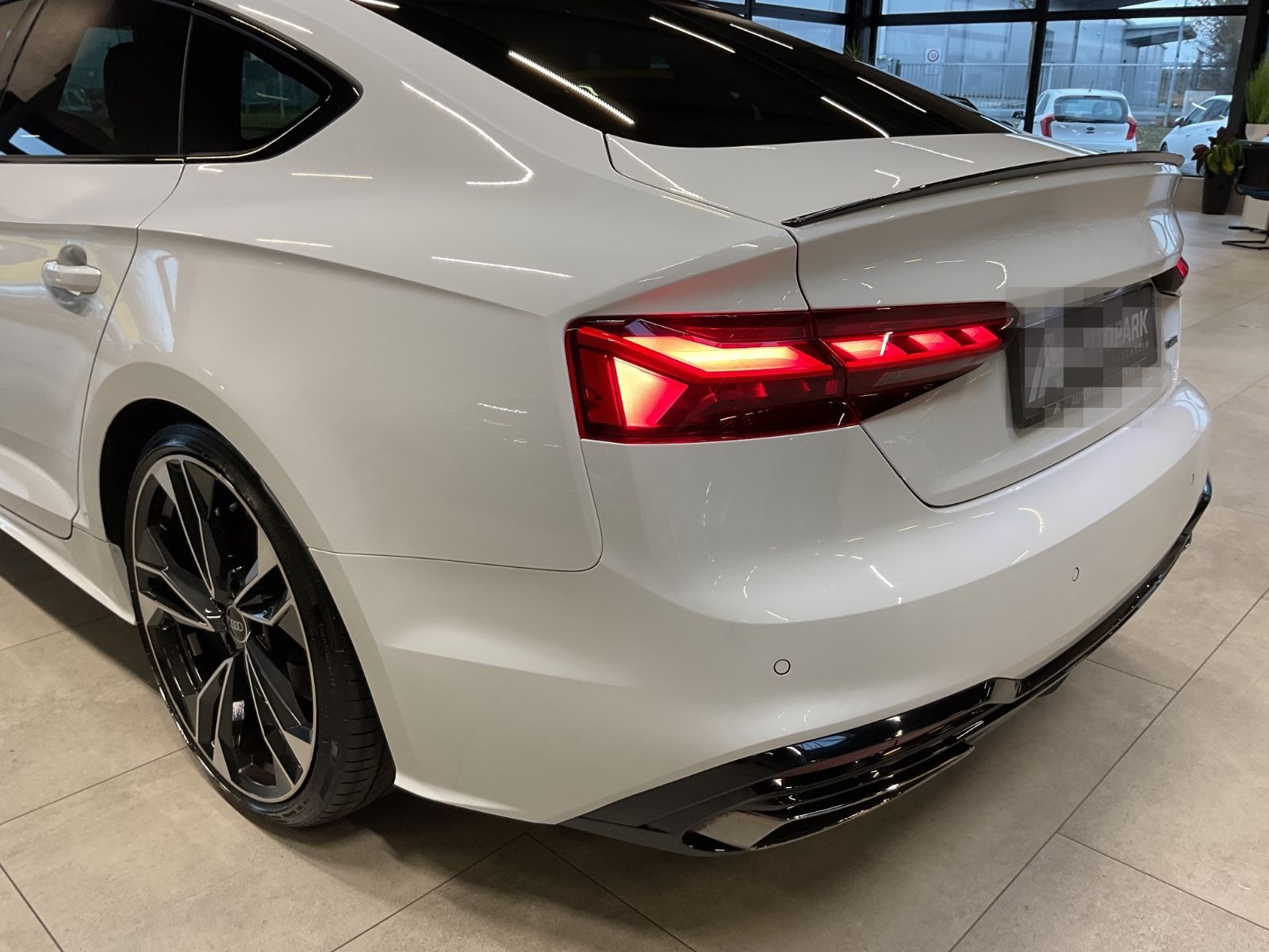 Audi A5 Spb. qu. S line Competition+ B&O HuD Pano 20" foto 23