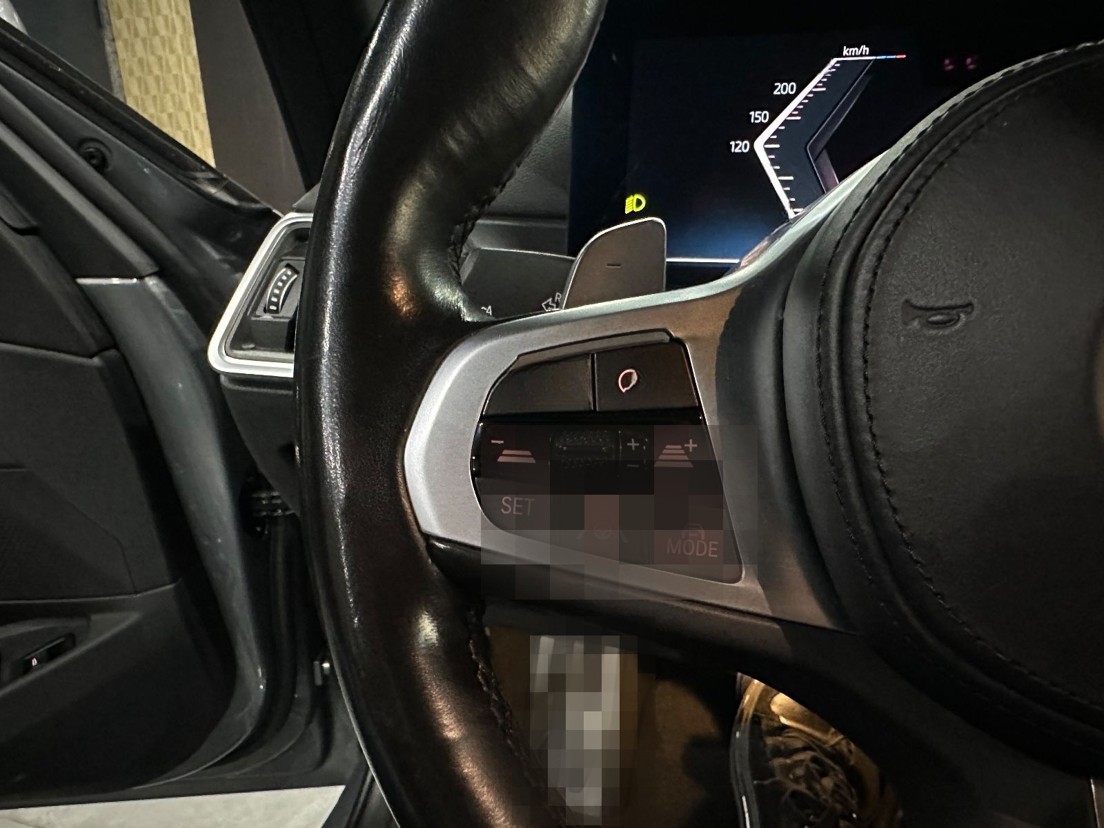 BMW 320 d M Sport / HEAD-UP / KAMERA / ACC/ AHK /LED foto 24