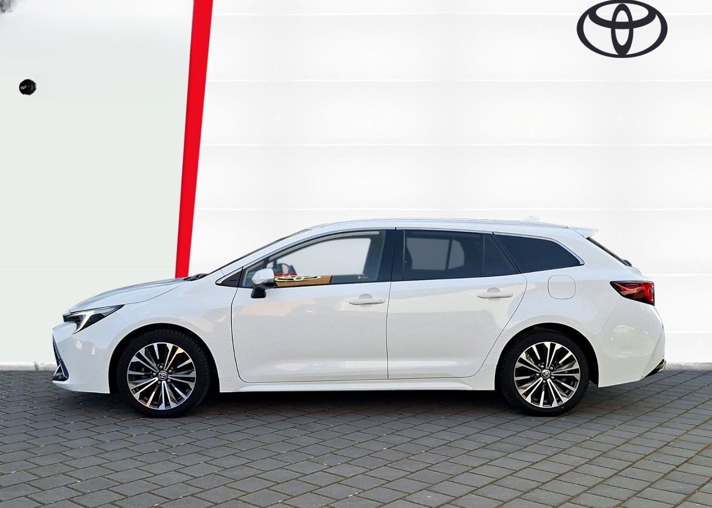 Toyota Corolla 1.8 Hybrid Touring Sports Team D +Navi + foto 5