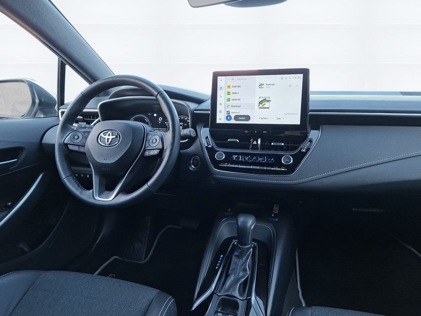 Toyota Corolla 1.8 Hybrid Touring Sports Team D +Navi + foto 10