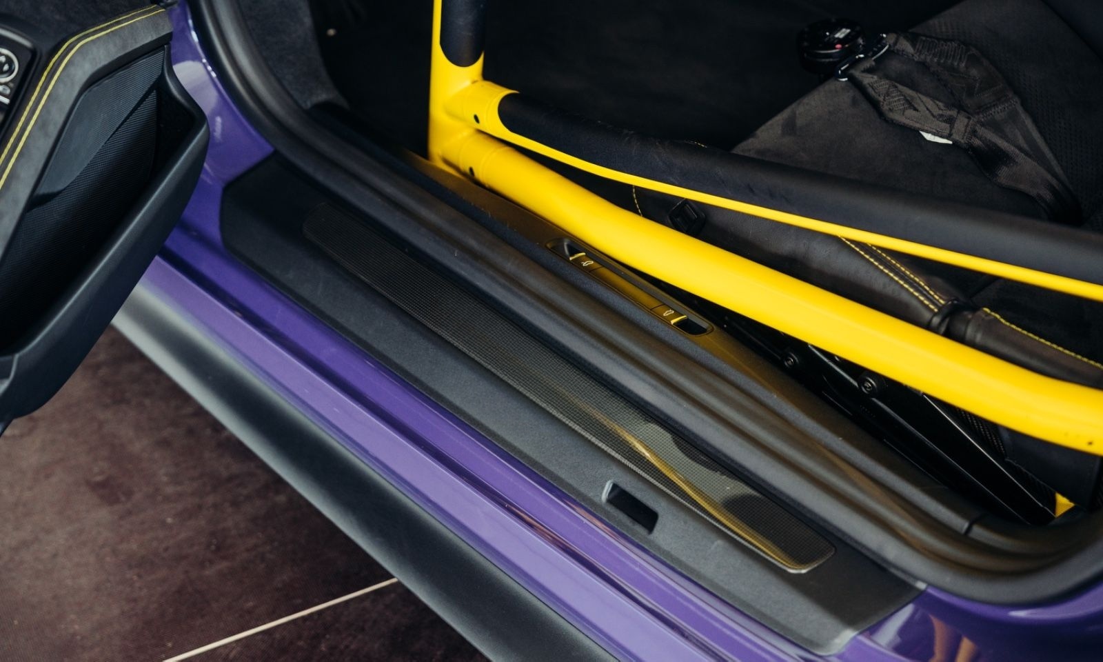 Porsche 991.2 GT3 RS MR, PTS ultraviolett, PCCB, Lift foto 22