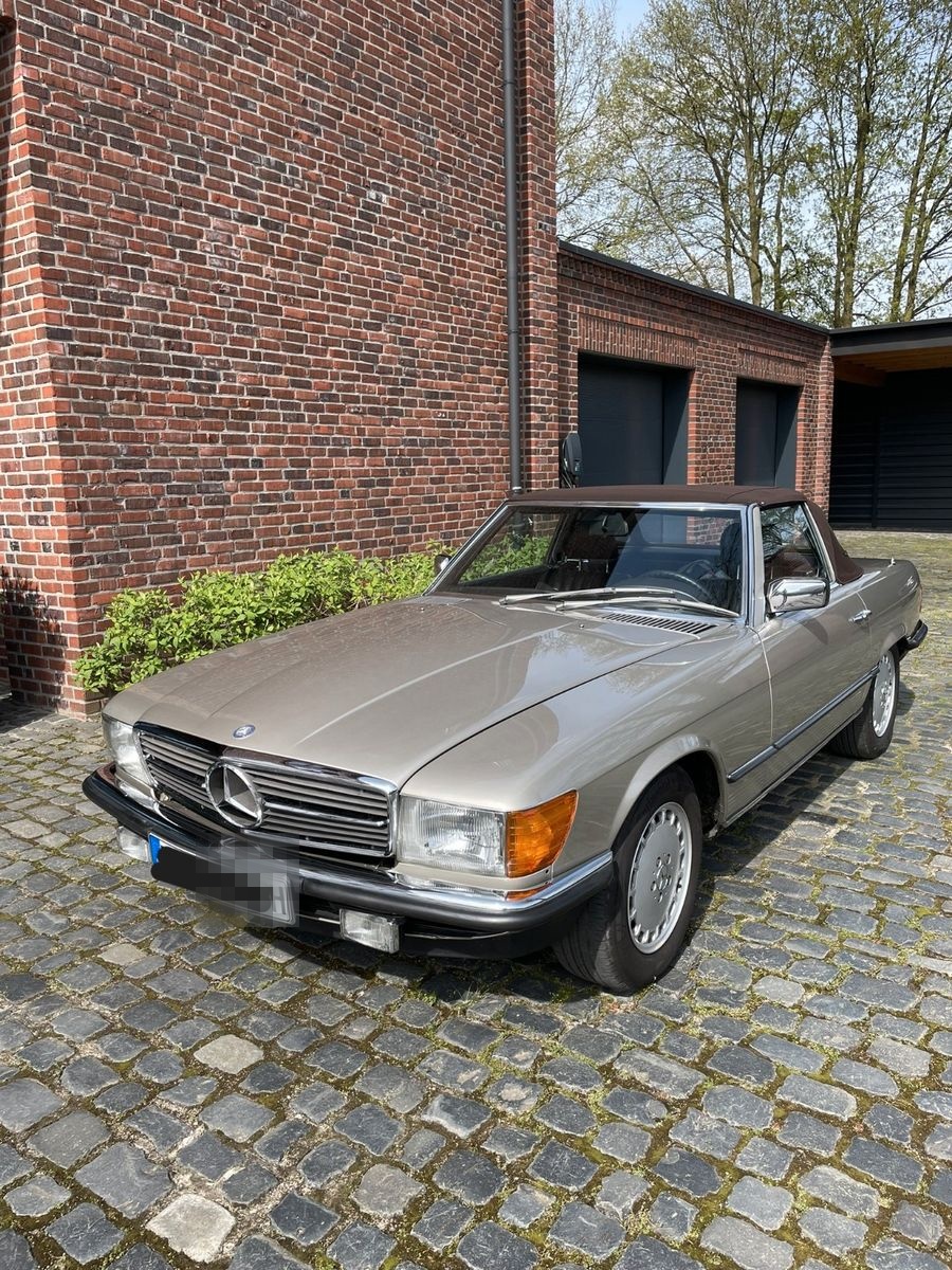 Mercedes-Benz SL 280  foto 2