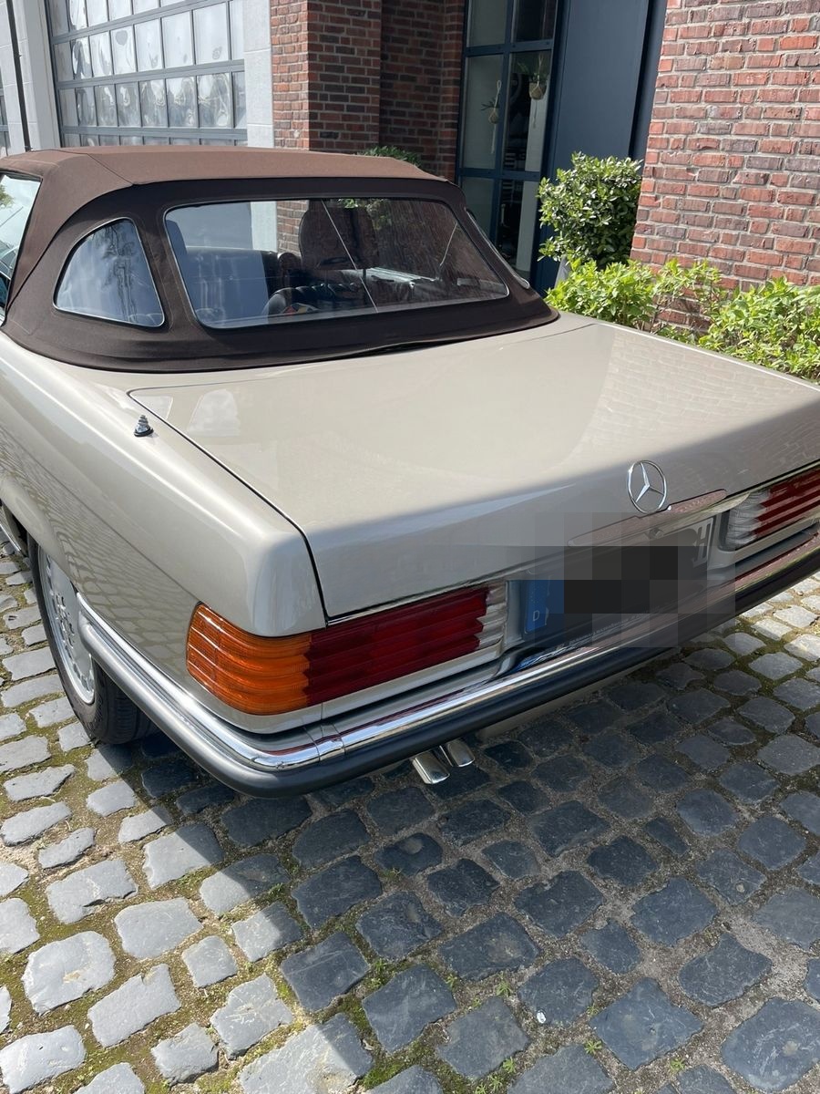 Mercedes-Benz SL 280  foto 5