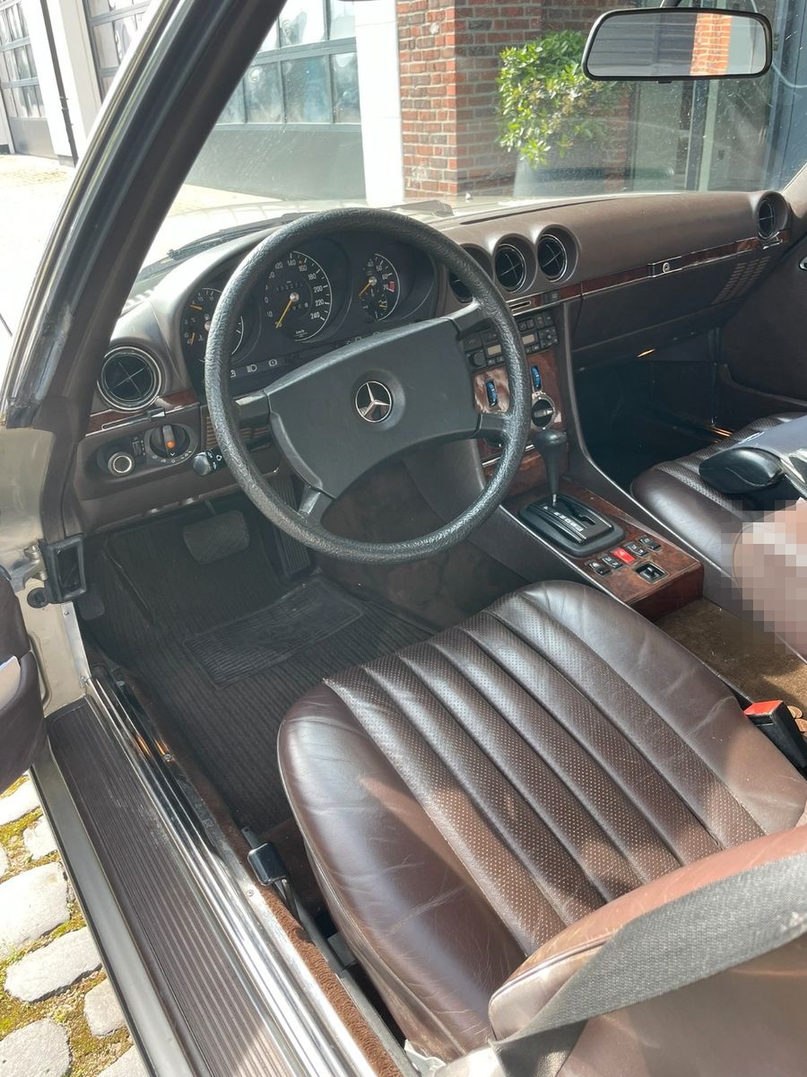 Mercedes-Benz SL 280  foto 6