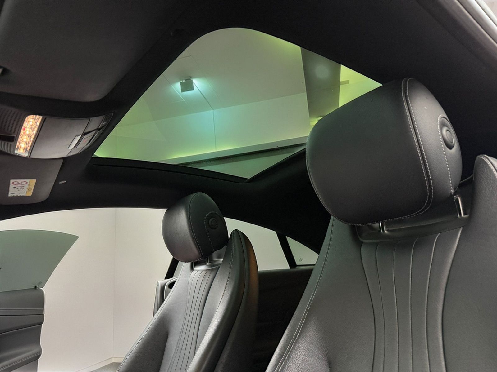 Mercedes-Benz E 200 Coupe AMG-LINE*PANO*WIDE*AMBIENT-LIGHT*19Z foto 14