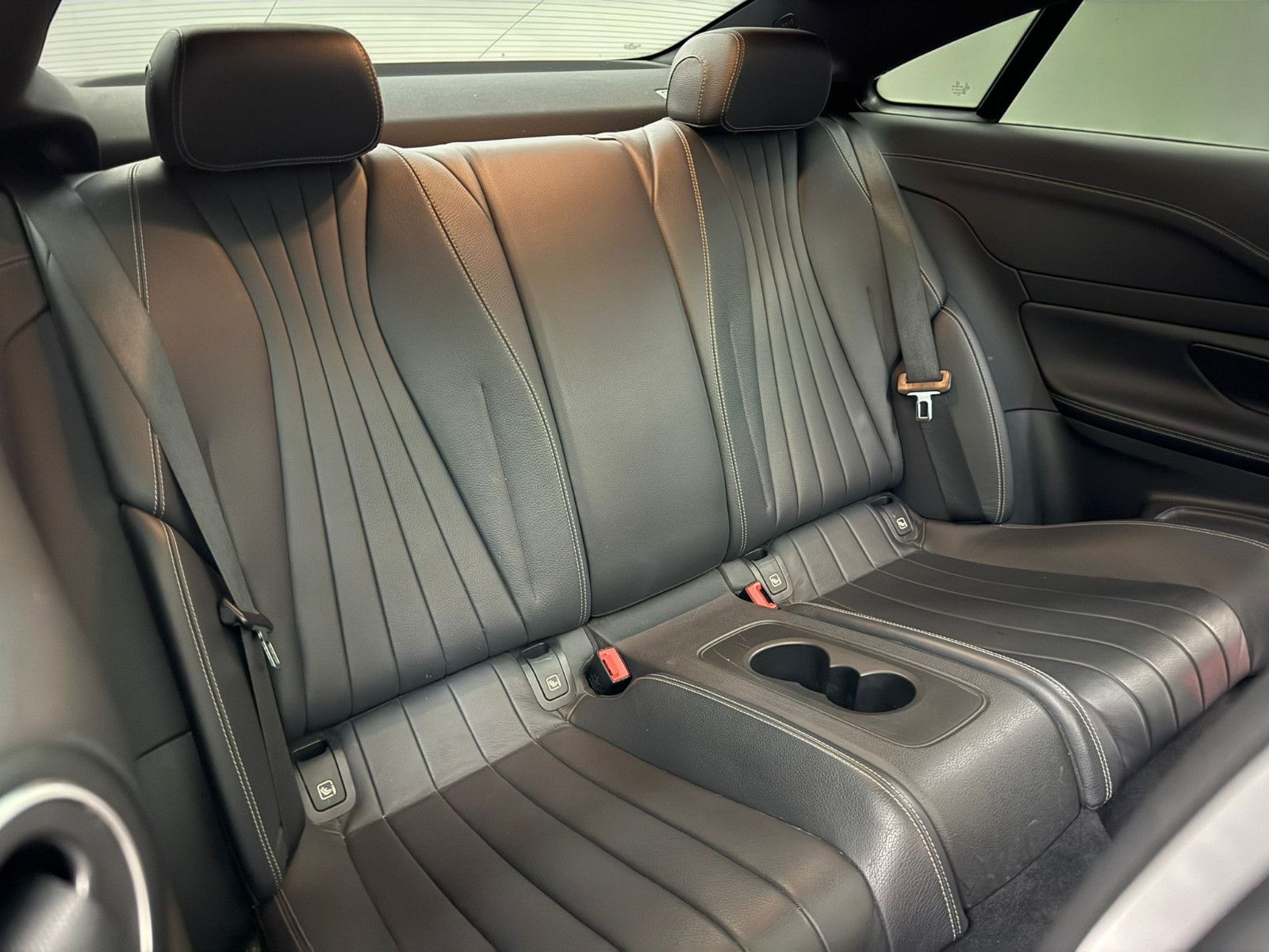 Mercedes-Benz E 200 Coupe AMG-LINE*PANO*WIDE*AMBIENT-LIGHT*19Z foto 19