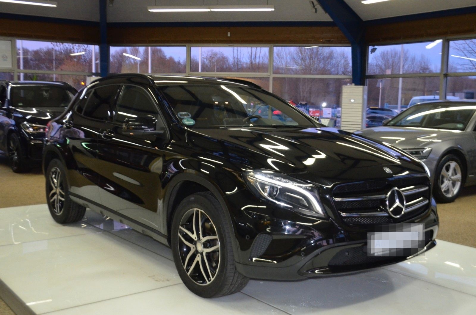 Mercedes-Benz GLA 200 d Score / TÜV NEU foto 7