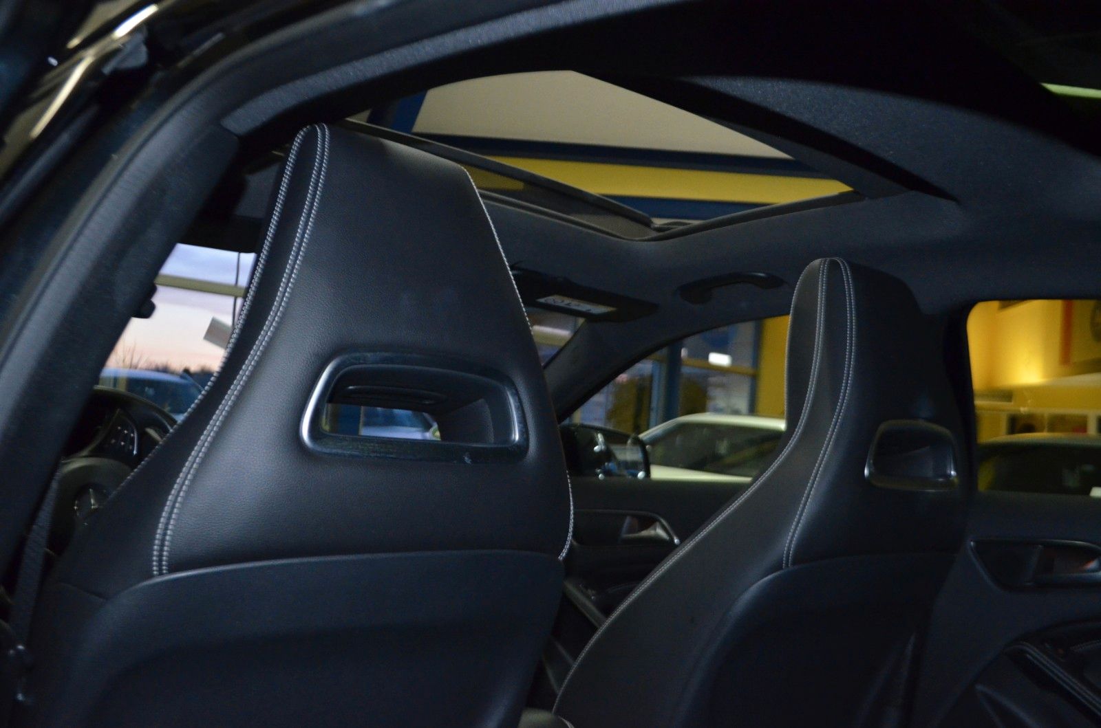 Mercedes-Benz GLA 200 d Score / TÜV NEU foto 10