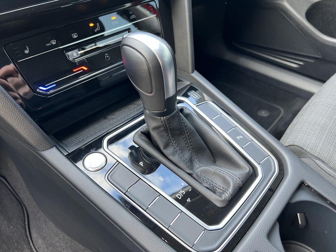 Volkswagen Passat Variant 2.0 TDI ACC+SHZ+PDC+RFK+KLIMA+LED foto 14