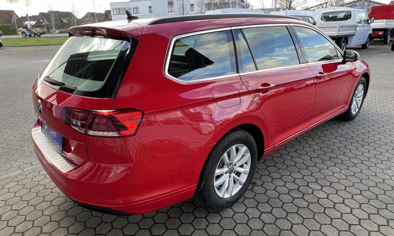 Volkswagen Passat Variant 2.0 TDI ACC+SHZ+PDC+RFK+KLIMA+LED foto 3
