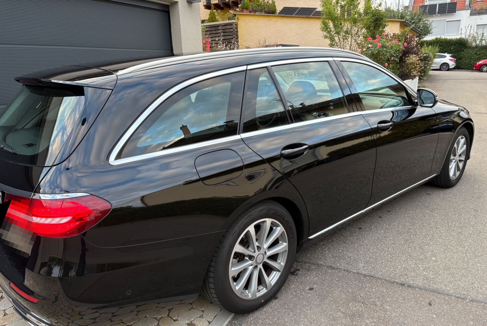 Mercedes-Benz E 200d T AVANTGARDE Autom. AVANTGARDE foto 2