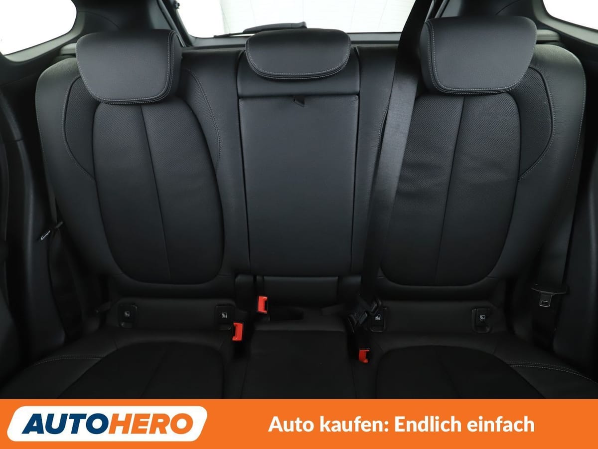 BMW X1 xDrive 20d M Sport Aut. NAVI LED ACC CAM PDC foto 16