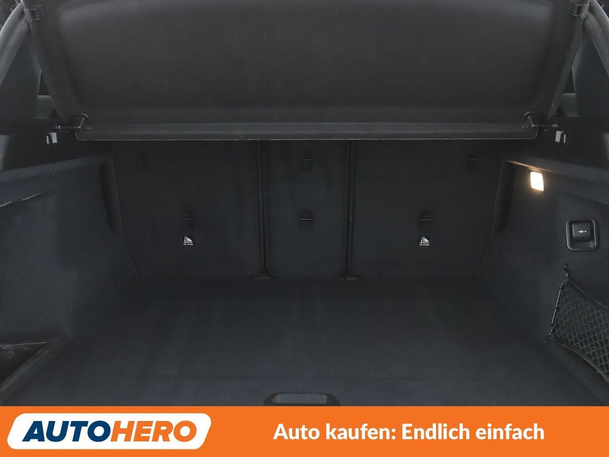BMW X1 xDrive 20d M Sport Aut. NAVI LED ACC CAM PDC foto 18