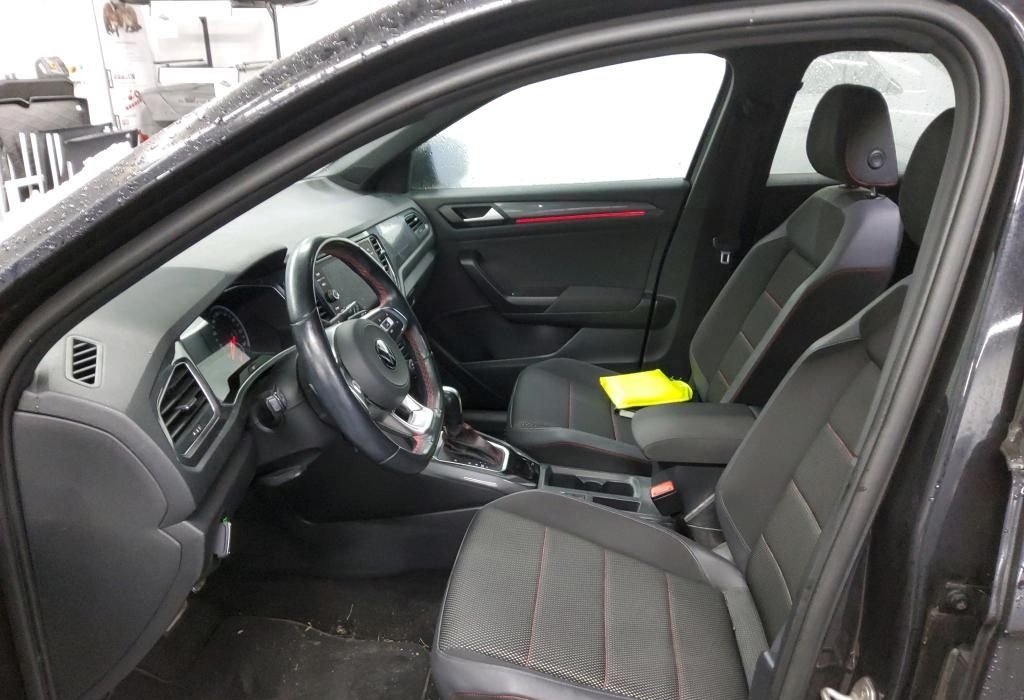 Volkswagen T-Roc 1.5 TSI DSG SPORT +AHK +NAVI +SHZ +17" PDC foto 6