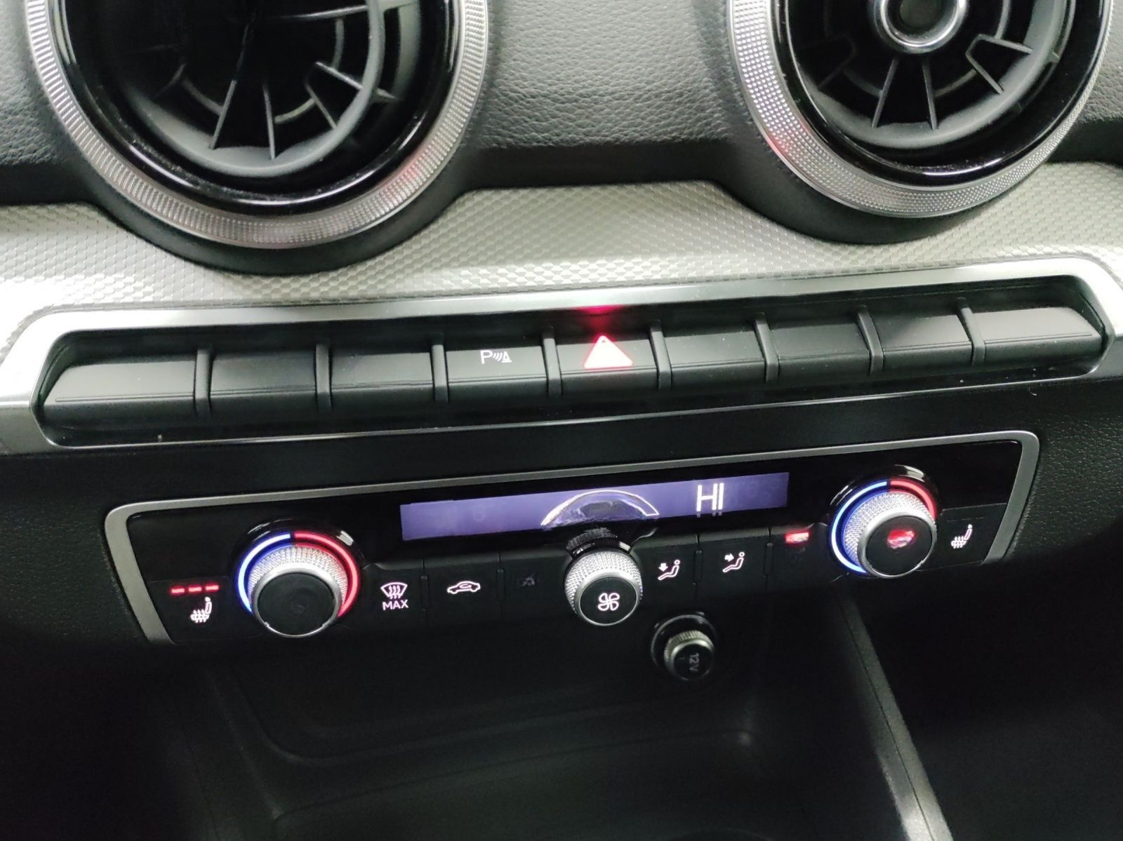 Audi Q2 35 TFSI S LINE LEDER KAMERA NAVI+ VIRTUAL foto 16