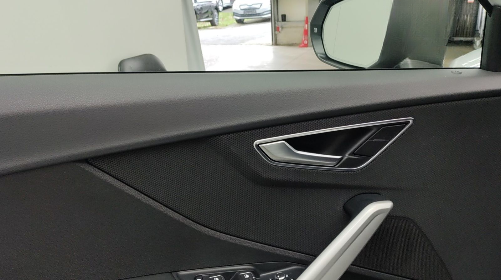 Audi Q2 35 TFSI S LINE LEDER KAMERA NAVI+ VIRTUAL foto 8