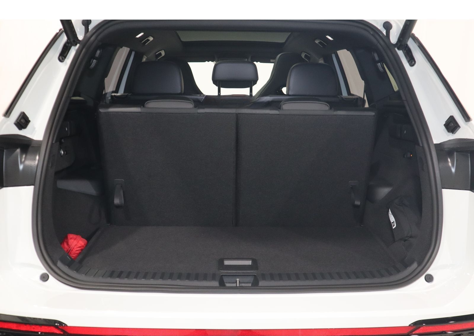Volkswagen Tayron R-Line 2,0 l TDI SCR 4MOTION 142 Pano/IQ- foto 6