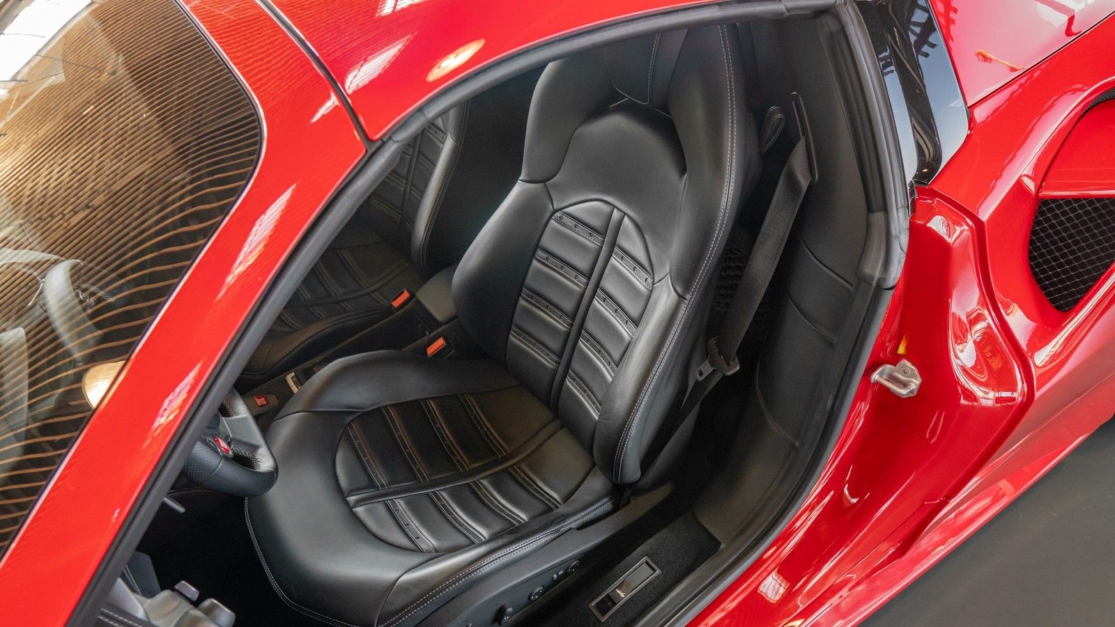 Ferrari 488 Spider *1.Hd*nur19 TKM*UNFALLFREI* foto 19