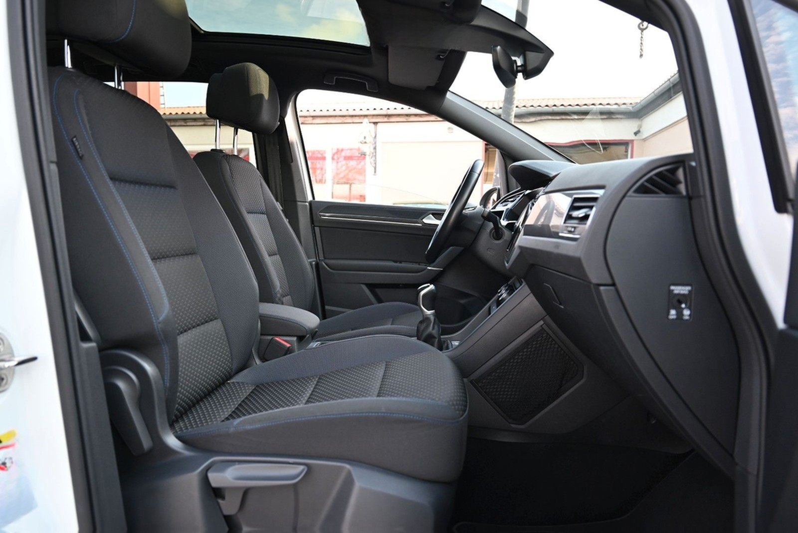 Volkswagen Touran United/7 Sitze/Virtual/Pano/AHK foto 2