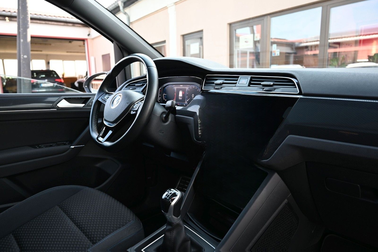Volkswagen Touran United/7 Sitze/Virtual/Pano/AHK foto 4