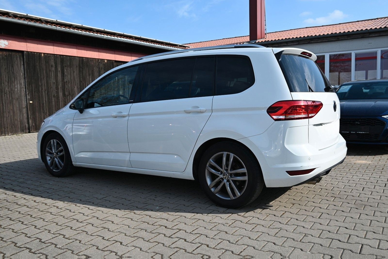 Volkswagen Touran United/7 Sitze/Virtual/Pano/AHK foto 5