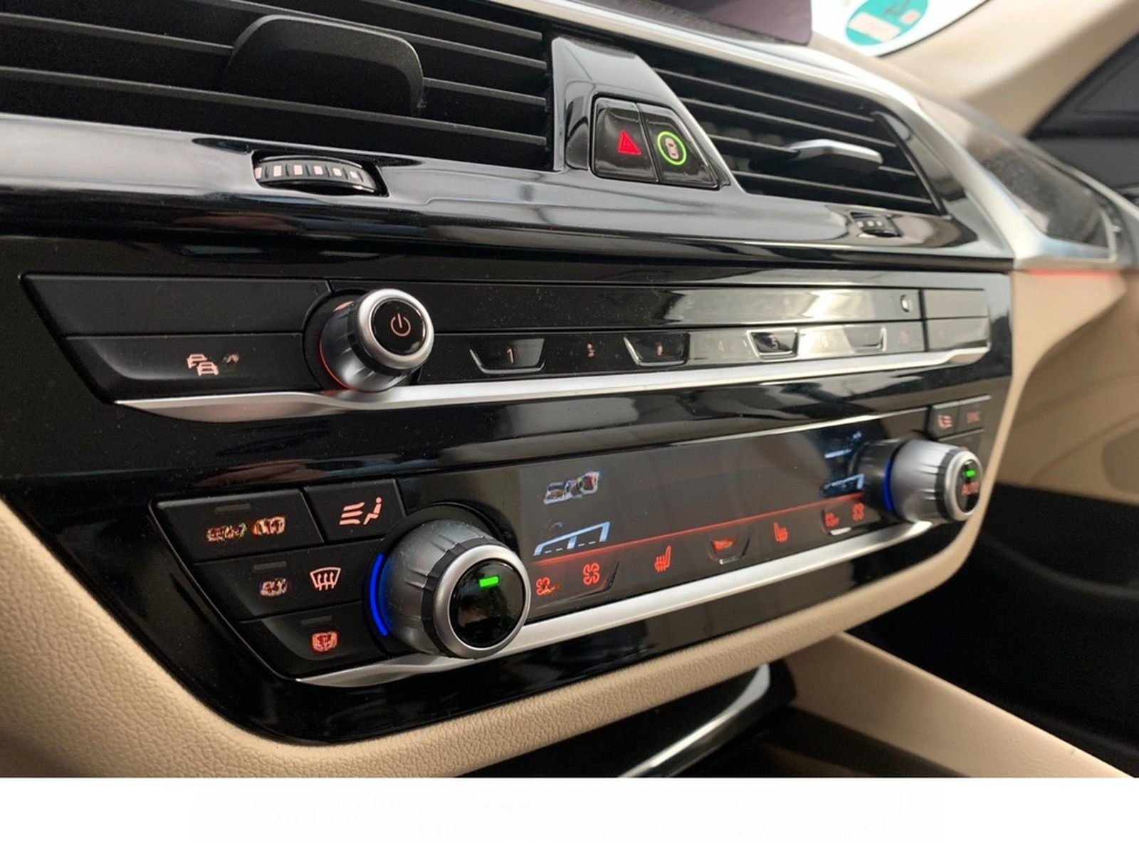 BMW 530 Laser Leder 360Kam HeadUp DrivingProf Memory foto 11