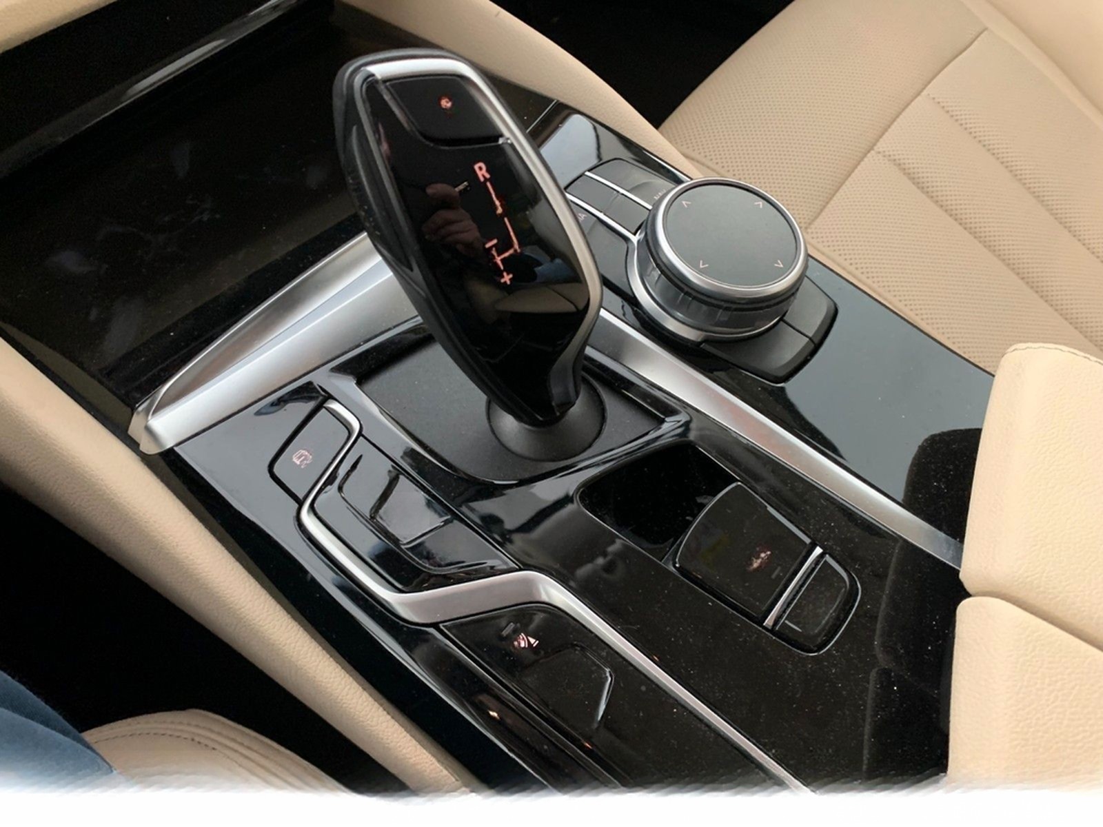 BMW 530 Laser Leder 360Kam HeadUp DrivingProf Memory foto 10